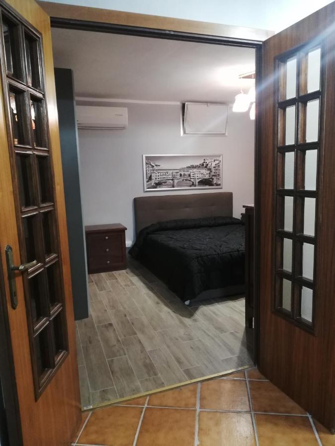 פולוניקה La Taverna Appartamento Scala A Chiocciola מראה חיצוני תמונה